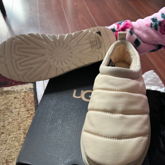 uggs size 9 in beige color new mens - Picture 3 of 5